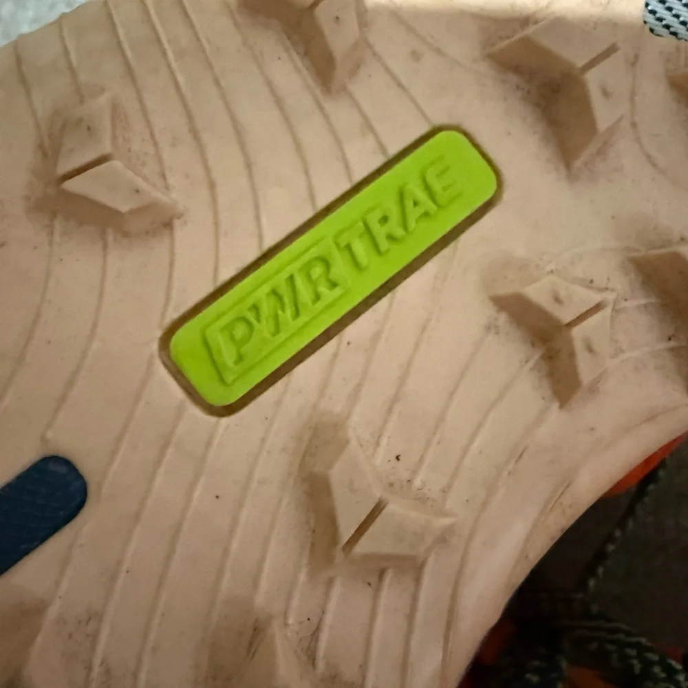 Saucony women Vibrant Orange and Blue Athletic Shoes